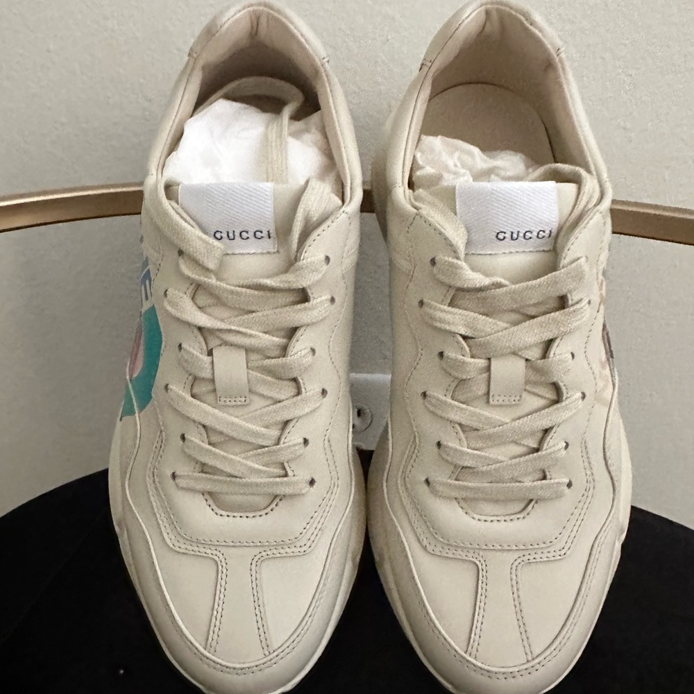 Gucci Cream Leather Sneakers With Multicolor North Face Logo View 2